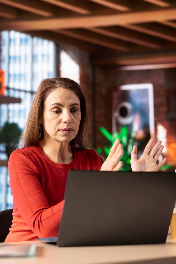 Sesión de consultoría estratégica con un consultor de Easy Marketing